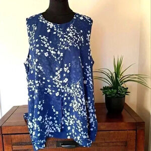 NWT Cristina B Floral Sleeveless Top XL Blue White Flowy Tunic Blouse